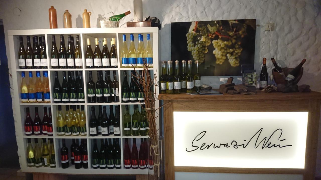 Ferienweingut Serwaziwein Mesenich Esterno foto