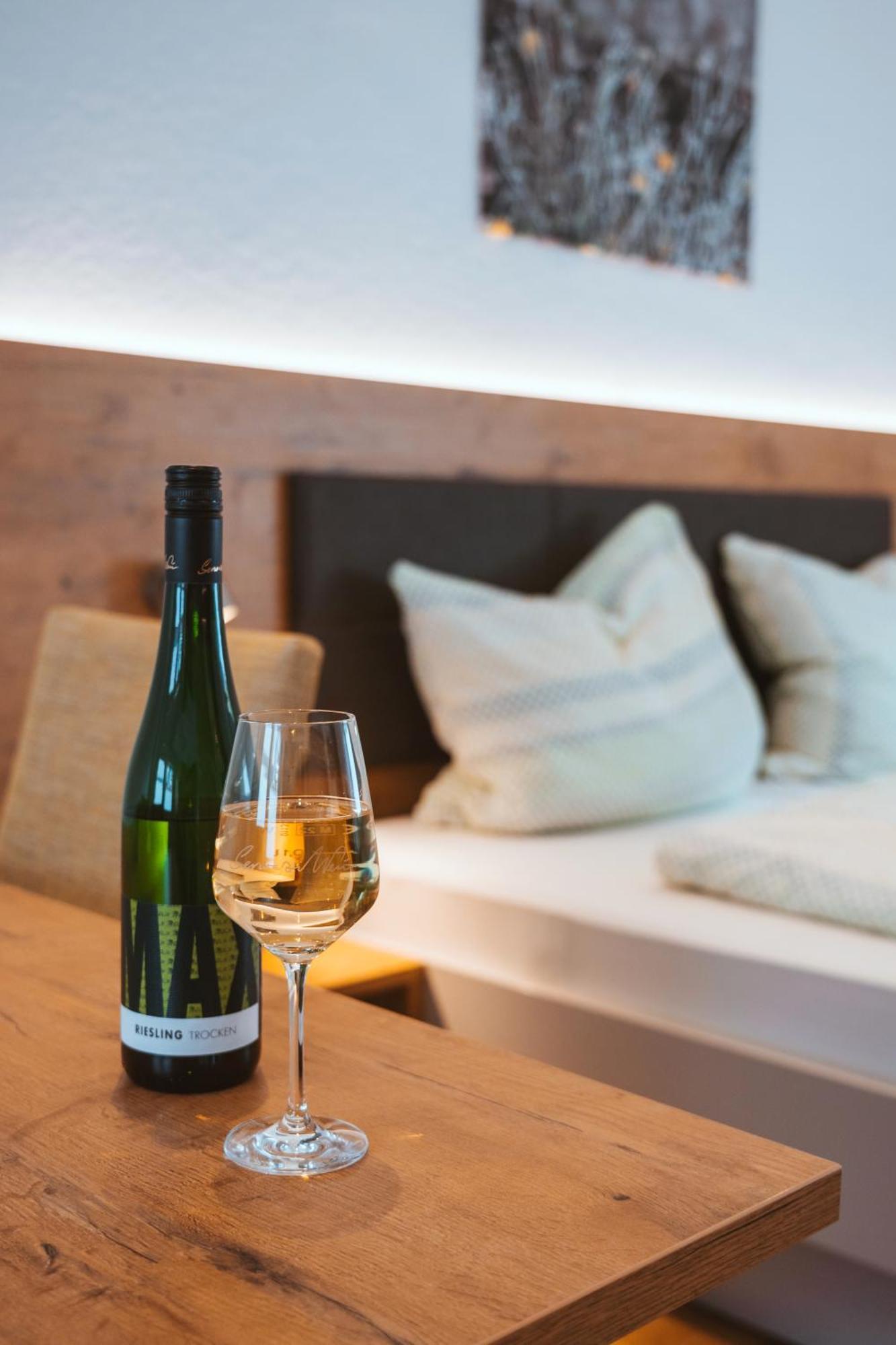 Ferienweingut Serwaziwein Mesenich Esterno foto